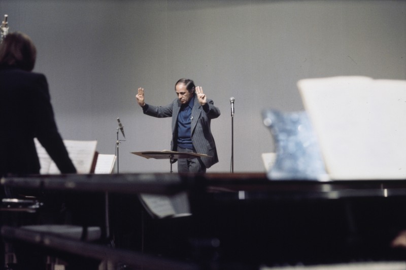 Pierre Boulez conducting 